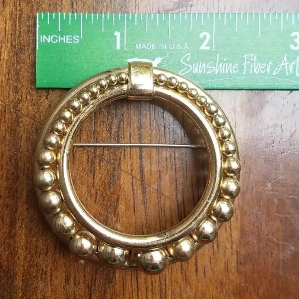 Napier Circle Statement Pin Brooch - Picture 4 of 4